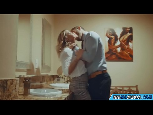 ❤️ כשבלונדינית חזה מפתה אותך בשירותים ציבוריים ️ סלאוטים אצלנו iw.pornoxlxx.ru ❌️❤